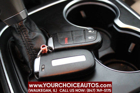 Used 2020 Dodge Durango SXT image 36