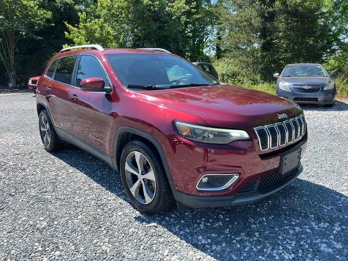 Used 2019 Jeep Cherokee Limited image 7