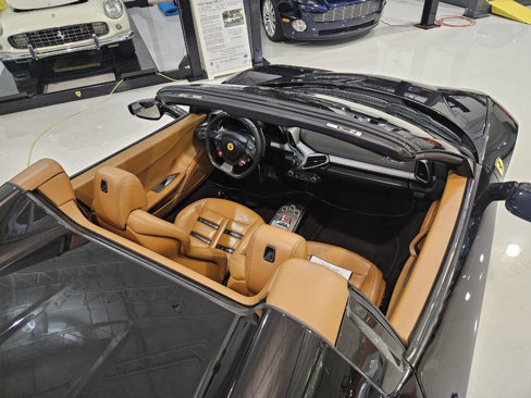 Used 2012 Ferrari 458 Spider image 74