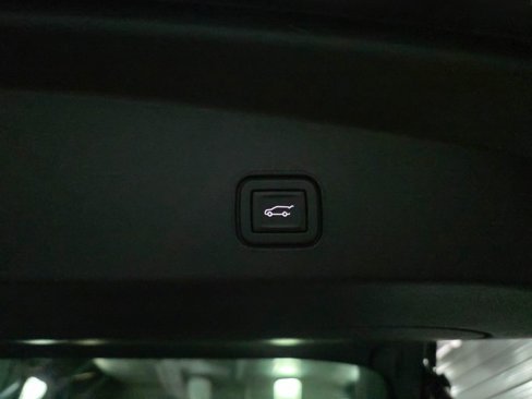 Used 2024 Cadillac Lyriq Luxury w/ LPO, Floor Liner Package image 41