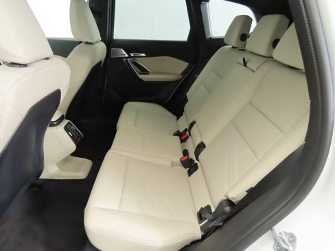 Used 2025 BMW X1 xDrive28i w/ Premium Package image 22