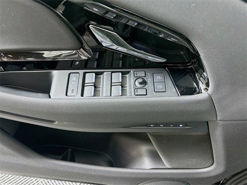 Used 2026 Land Rover Range Rover Evoque Dynamic SE image 20