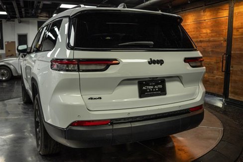 Used 2024 Jeep Grand Cherokee L Laredo image 6