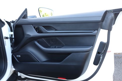 Used 2020 Porsche Taycan Turbo image 39