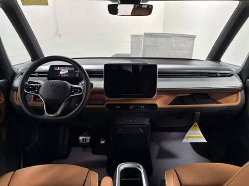 New 2025 Volkswagen ID. Buzz Pro S Plus image 11