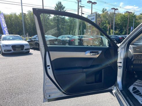Used 2016 Lexus CT 200h image 14