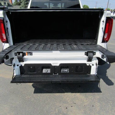 Used 2023 GMC Sierra 1500 Denali Ultimate image 8