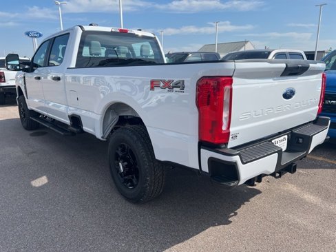 New 2026 Ford F250 4x4 Crew Cab Super Duty image 4