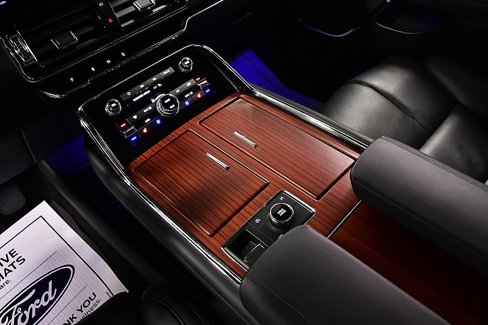 Used 2024 Lincoln Navigator L Reserve image 21