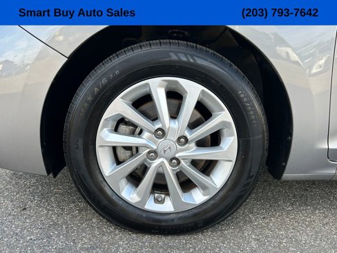Used 2022 Hyundai Accent SEL image 9
