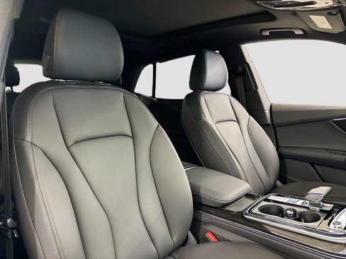 New 2025 Audi Q8 Premium Plus image 14