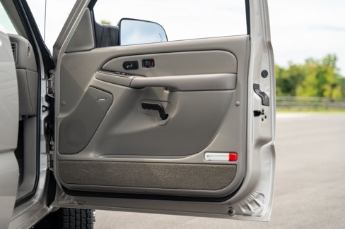 Used 2005 Chevrolet Silverado 3500 LT w/ Heavy-Duty Power Package image 39