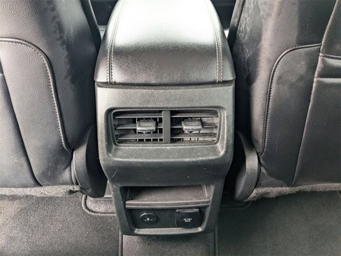 Used 2024 Ford Edge Titanium image 29