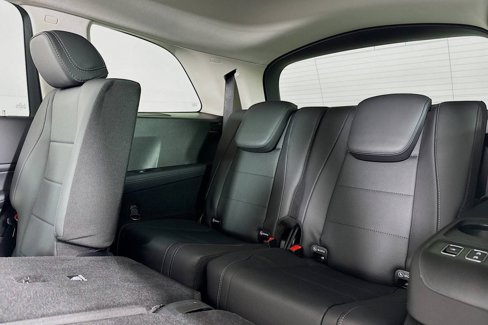 New 2026 Mercedes-Benz GLS 450 4MATIC image 8