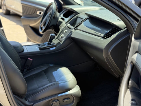 Used 2015 Ford Taurus SEL w/ Equipment Group 201A image 16