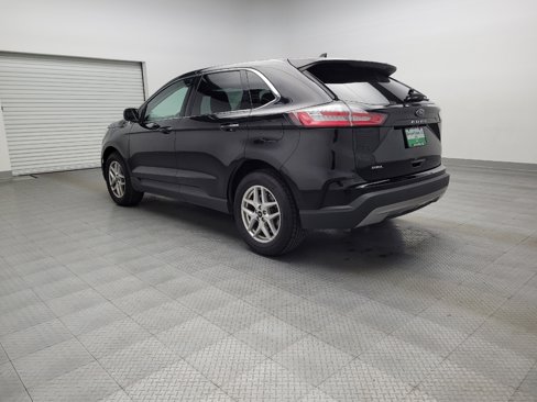 Used 2023 Ford Edge SEL image 5