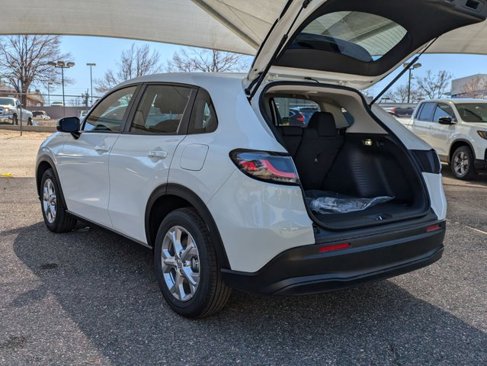 New 2025 Honda HR-V LX image 9