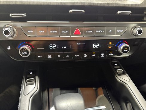 Used 2023 Kia Telluride EX X-Line image 34