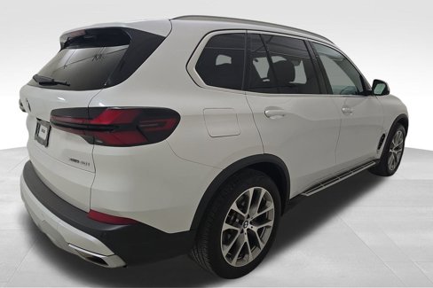 Used 2024 BMW X5 xDrive40i image 9