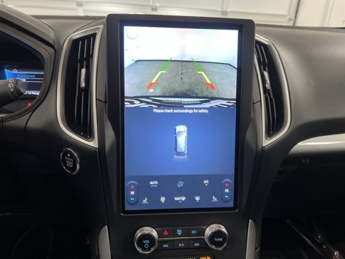 Used 2024 Ford Edge SEL image 41