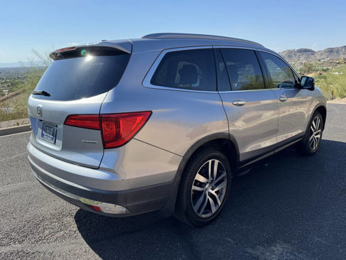 Used 2017 Honda Pilot Touring image 5