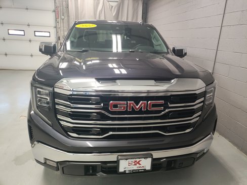 Certified 2022 GMC Sierra 1500 SLT w/ SLT Convenience Package image 6