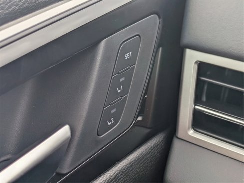 New 2025 Mitsubishi Outlander SEL image 26