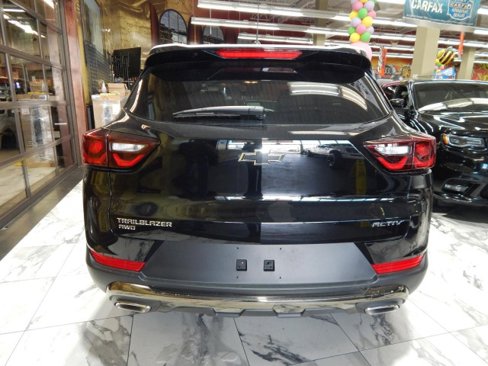 Used 2025 Chevrolet TrailBlazer ACTIV image 6