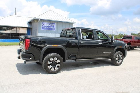 Used 2024 GMC Sierra 2500 Denali w/ Denali Reserve Package image 13