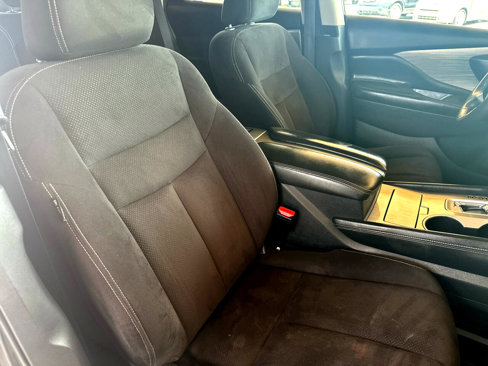 Used 2016 Nissan Murano SV image 43
