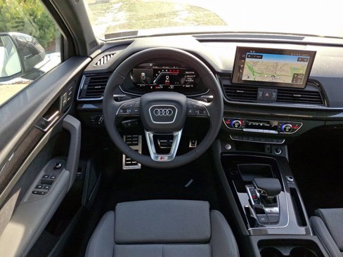 New 2025 Audi SQ5 Premium Plus image 12