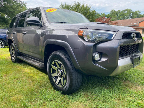 Used 2018 Toyota 4Runner TRD Off-Road Premium image 4