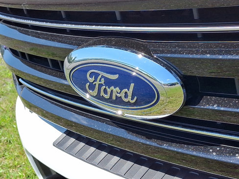 New 2025 Ford F350 Platinum image 24
