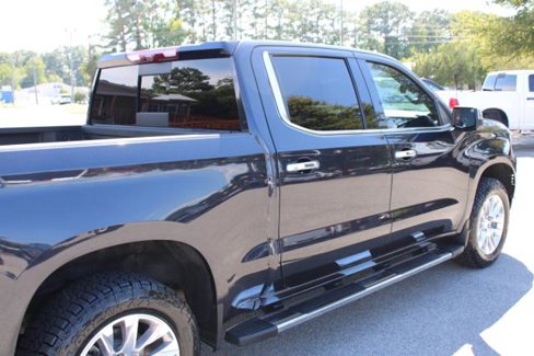 Used 2022 Chevrolet Silverado 1500 LTZ w/ Technology Package image 11