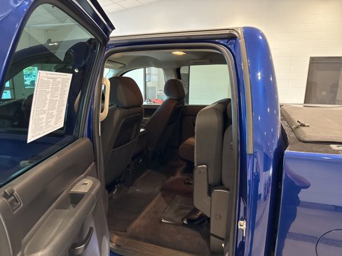 Used 2013 Chevrolet Silverado 2500 LT w/ Interior Plus Package image 17