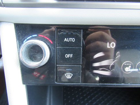 Used 2025 Genesis G70 2.5T image 48