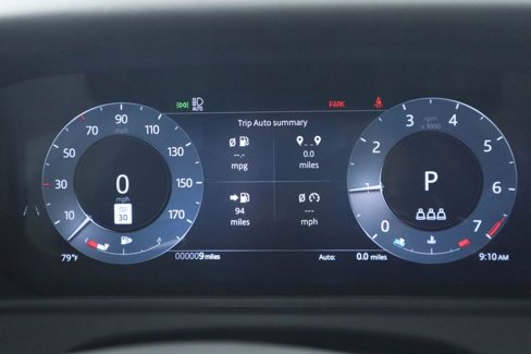 New 2026 Land Rover Range Rover Velar Dynamic SE image 33