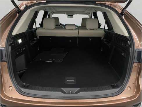 Used 2025 MAZDA CX-70 Plug-In Hybrid w/ Premium Pkg image 6