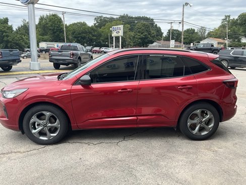 Used 2024 Ford Escape ST-Line w/ Tech Pack #1 image 3