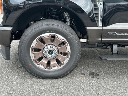 New 2025 Ford F350 King Ranch image 11