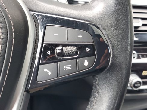 Used 2023 BMW 530i image 21