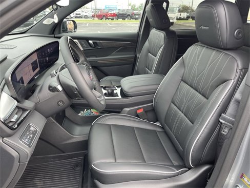 New 2026 Buick Enclave Avenir w/ Super Cruise Package image 11