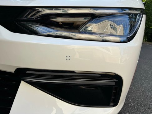 Used 2023 Kia EV6 GT-Line w/ GT-Line Suede Seat Package image 14