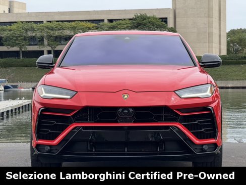 Used 2022 Lamborghini Urus image 2