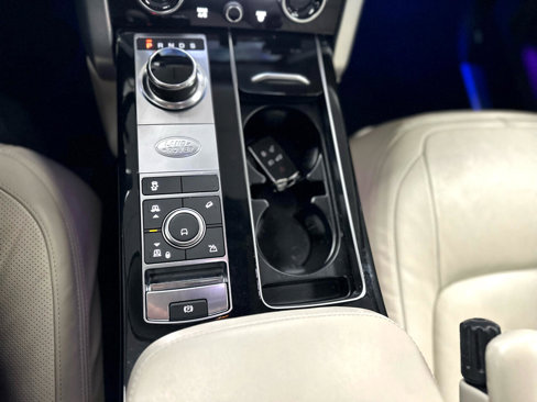 Used 2021 Land Rover Range Rover Westminster Edition image 35