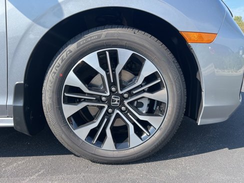 New 2026 Honda Odyssey Elite image 3