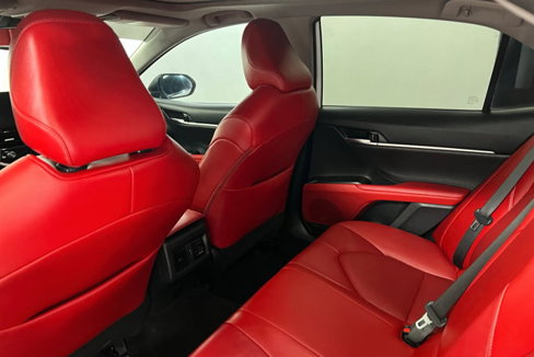 Used 2023 Toyota Camry XSE w/ Navigation Package image 19