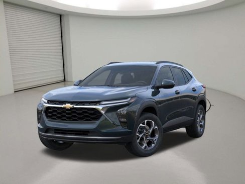 New 2025 Chevrolet Trax LT w/ Driver Confidence Package image 6