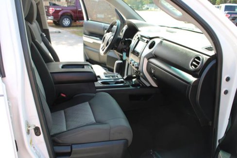 Used 2017 Toyota Tundra SR image 22