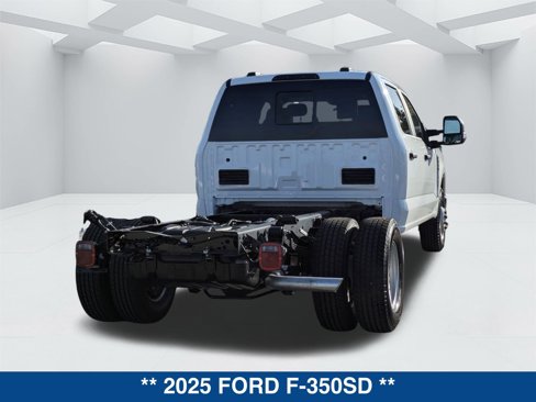 New 2025 Ford F350 XL w/ XL Chrome Package image 5